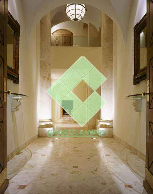 mediterranean_entry_mable_floor_with_square_accent_tiles